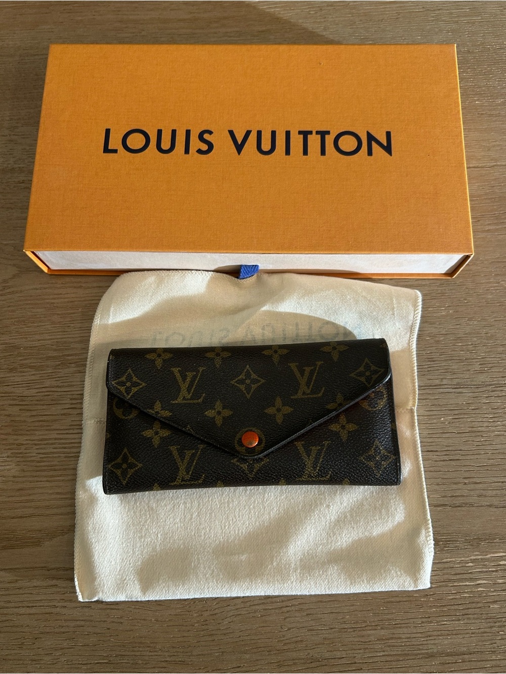 100% Authentic Louis Vuitton Monogram Canvas Josephine Wallet